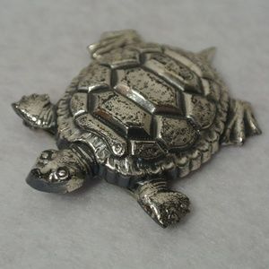 Vintage Sterling Silver Turtle Brooch